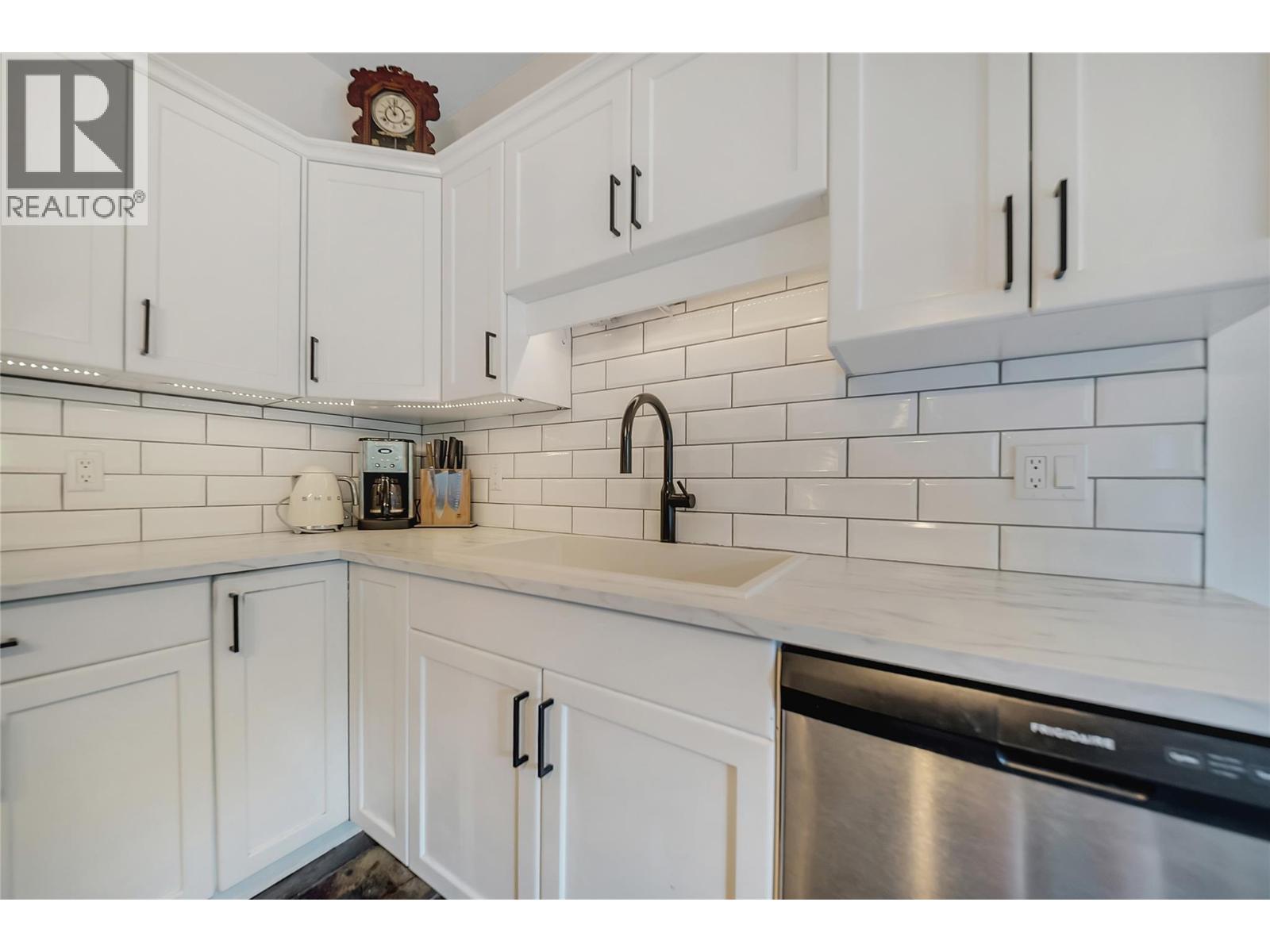 3339 Clement Road Unit# 7, Lake Country