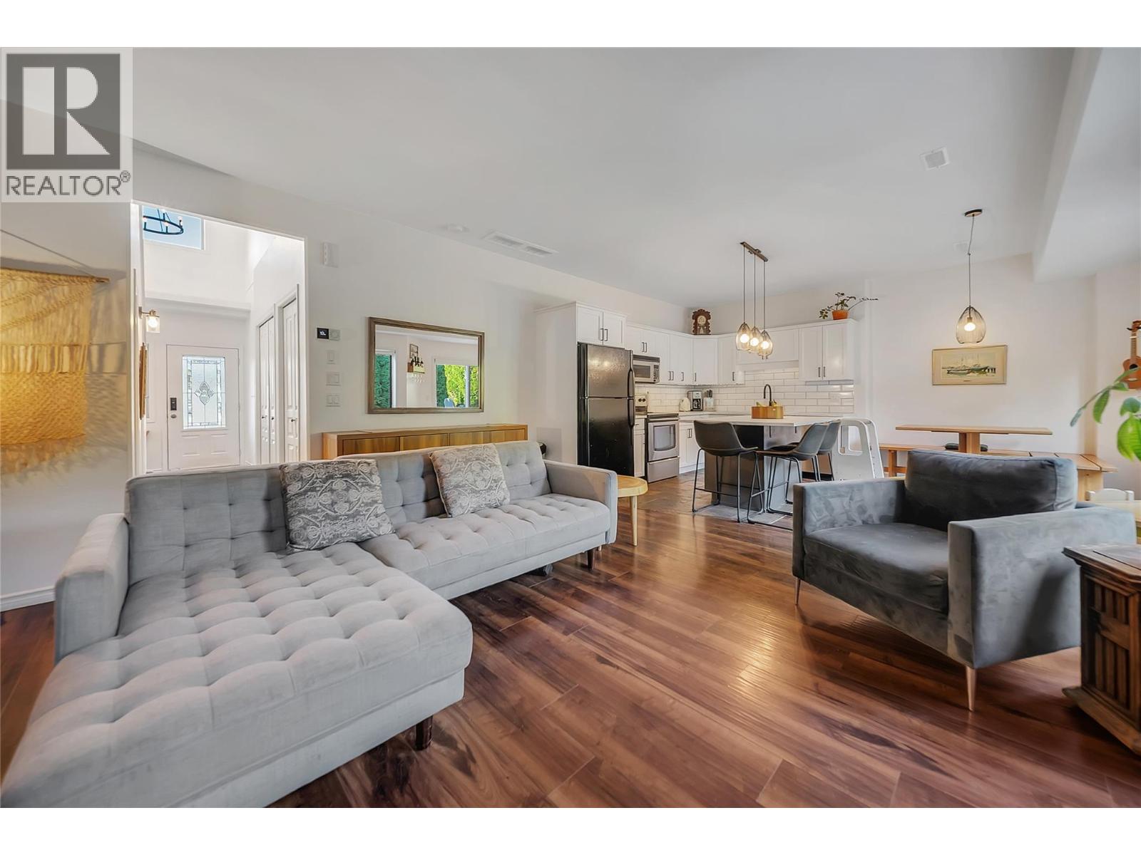 3339 Clement Road Unit# 7, Lake Country