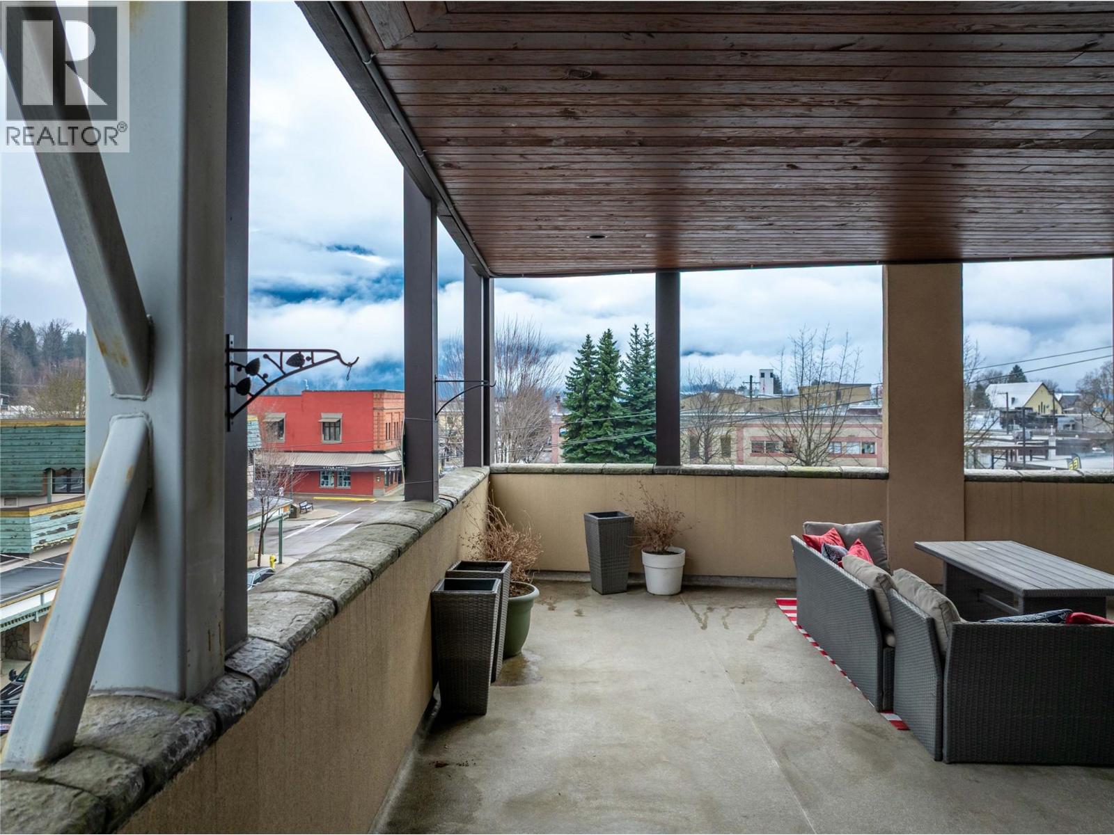 #301 309 1 Street W - 27