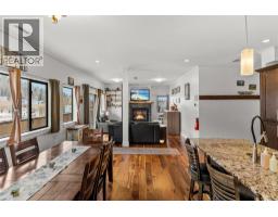 309 1 Street W Unit# 301, Revelstoke, BC V0E2S0 Photo 12