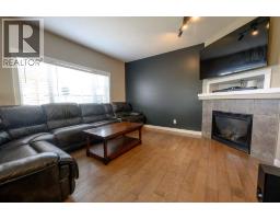 4pc Bathroom - 9433 88 Street, Grande Prairie, AB T8X0H2 Photo 8