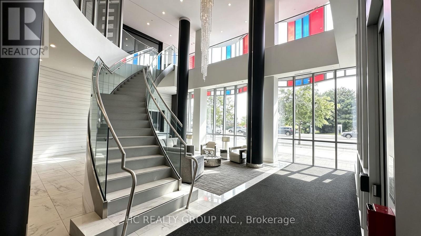 641 - 9471 YONGE STREET, Richmond Hill (Observatory) — photo 3