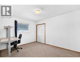 3pc Bathroom - 2917 Signal Hill Heights Sw, Calgary, AB T3H2X4 Photo 13