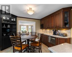 Eating area - 19 Grandview Crescent, Bradford West Gwillimbury, ON L3Z3L1 Photo 8