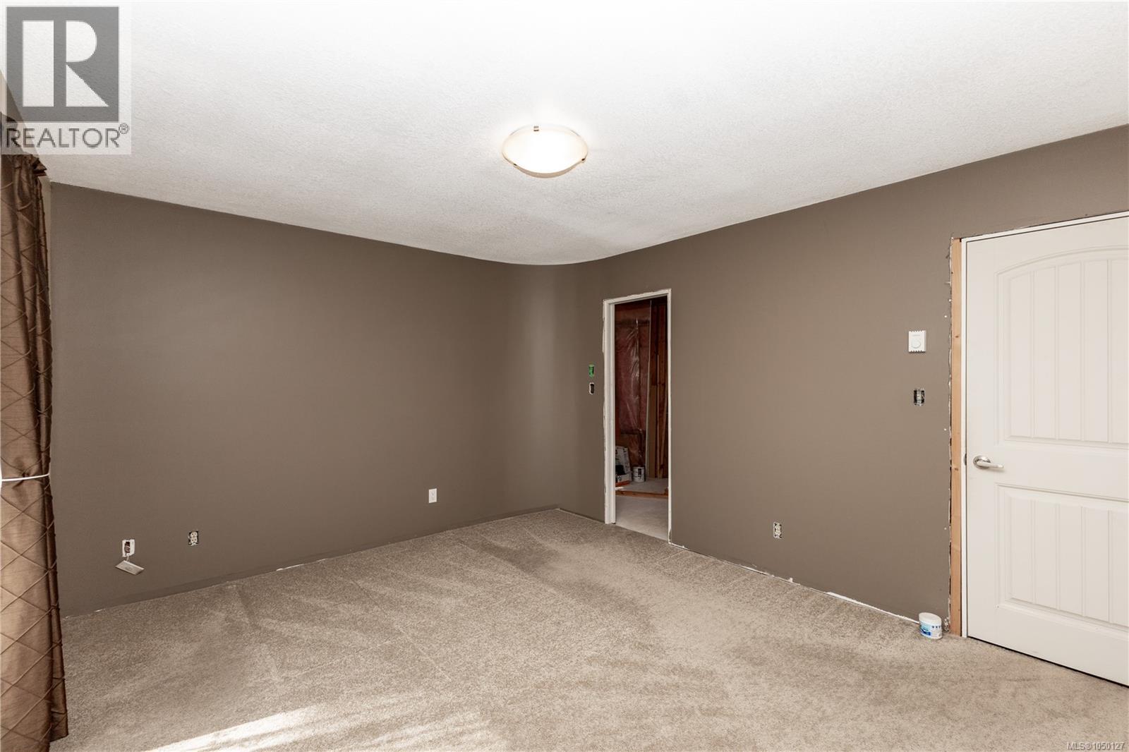 9498 Doyle Rd - Image 27