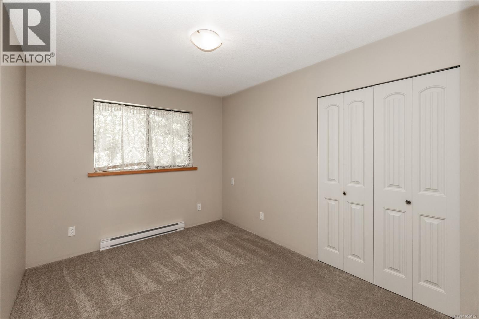 9498 Doyle Rd - 33