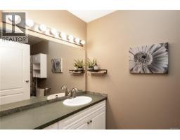 9498 Doyle Rd, Black Creek, BC V9J1E7 Photo 75