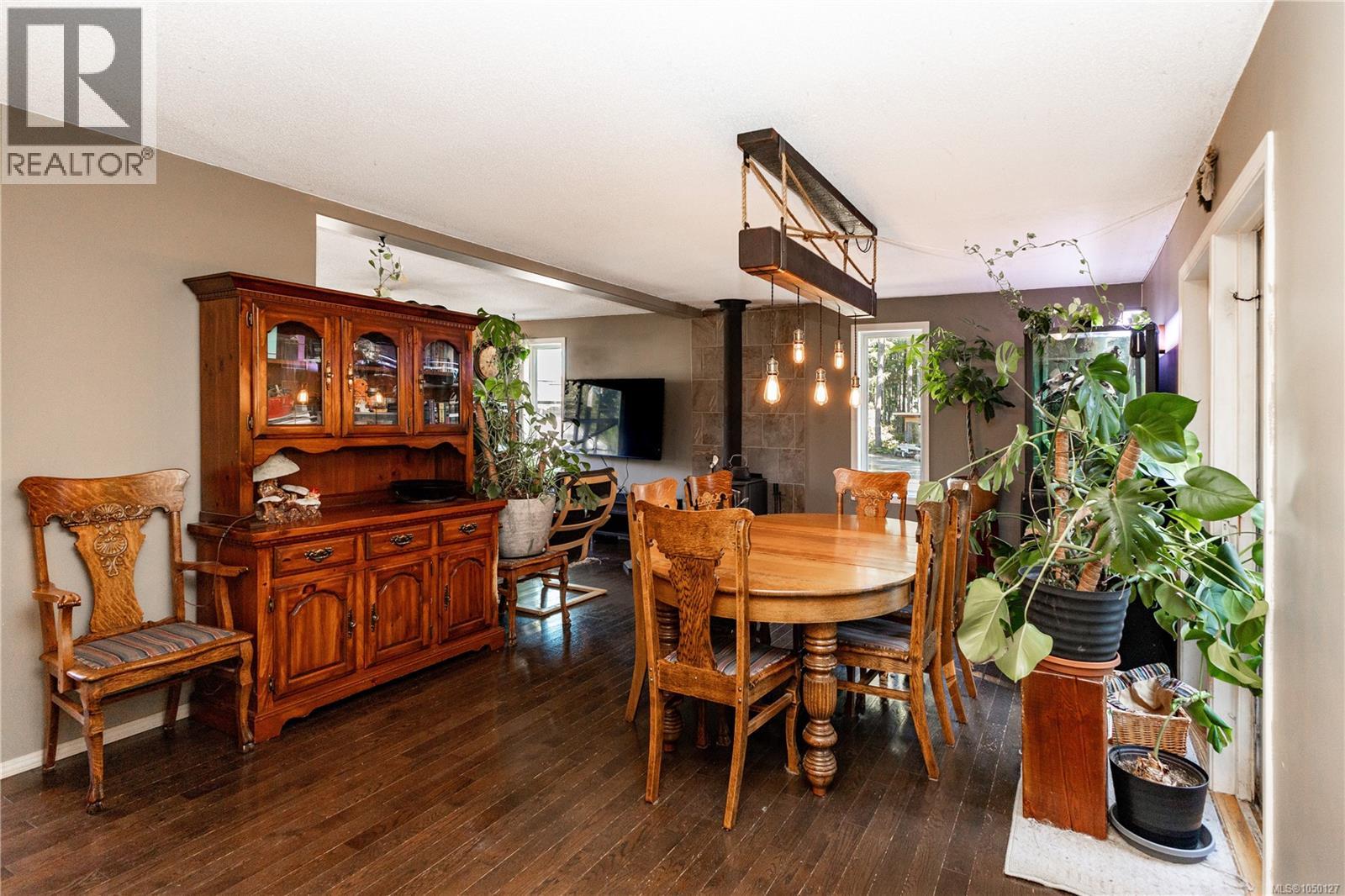 9498 Doyle Rd - 63