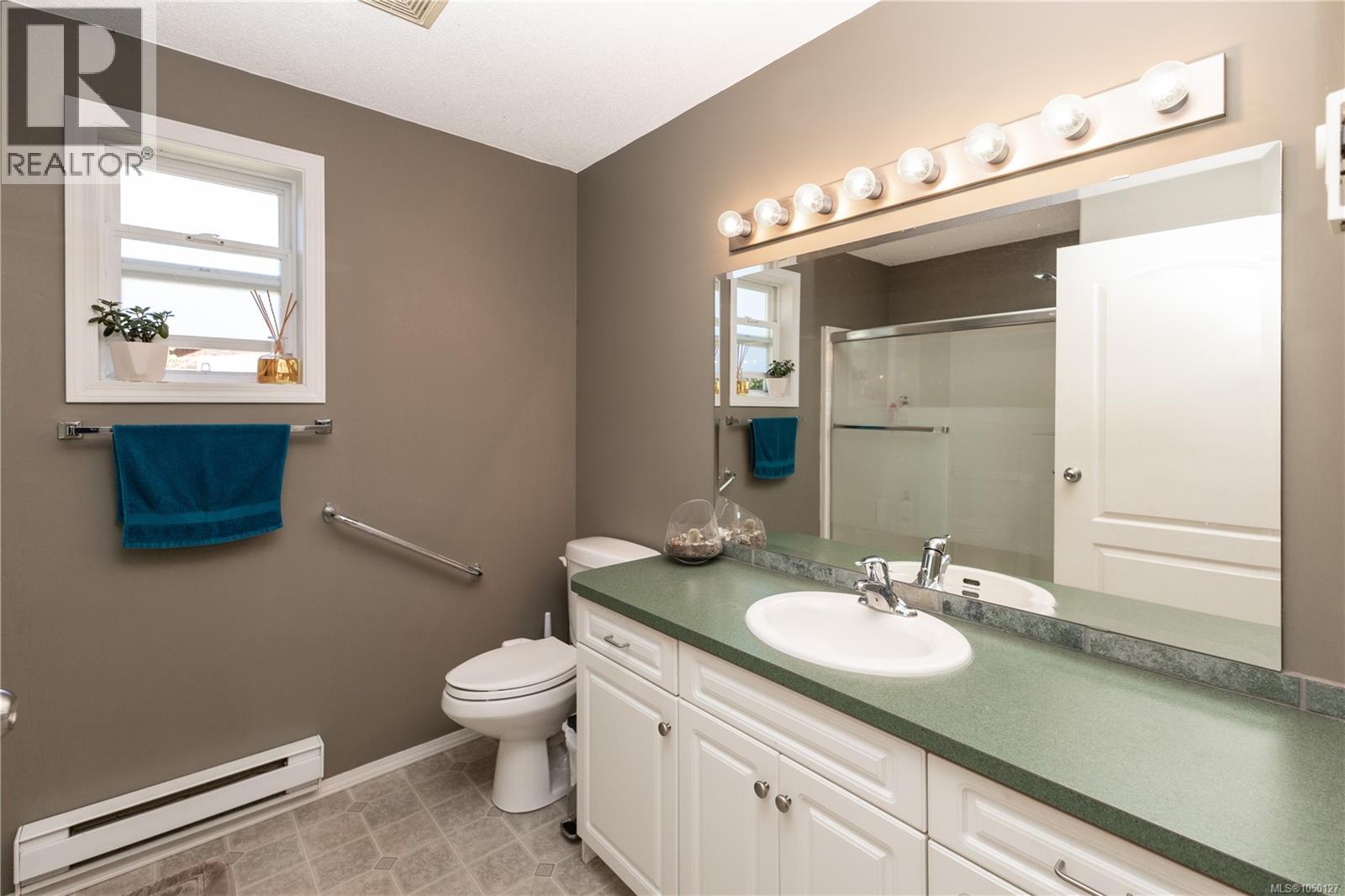 9498 Doyle Rd - 70