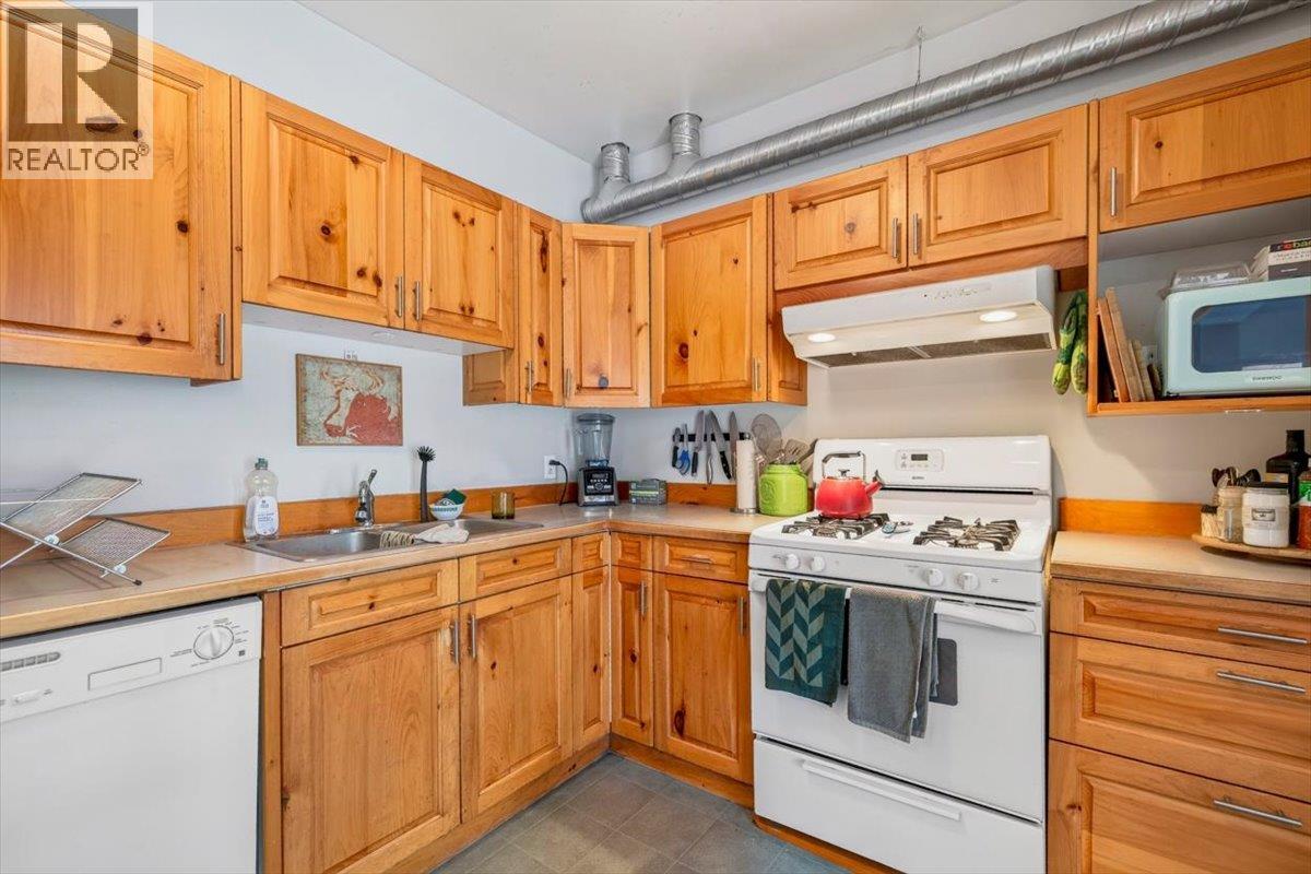 1112 2ND Avenue - Image 16