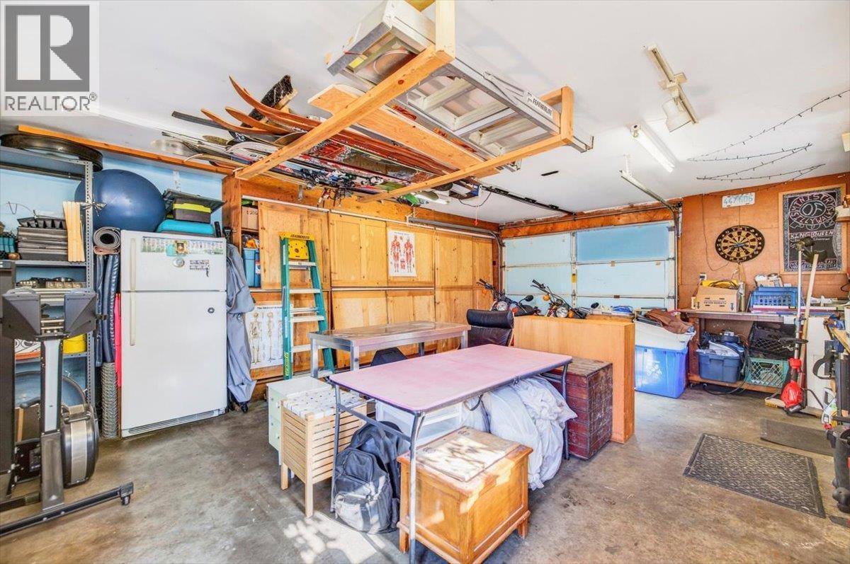 1112 2ND Avenue - Image 35