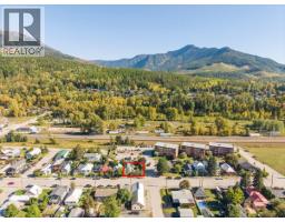 1112 2nd Avenue, Fernie, BC V0B1M0 Photo 45