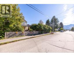 1112 2nd Avenue, Fernie, BC V0B1M0 Photo 56