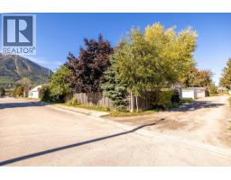 1112 2nd Avenue, Fernie, BC V0B1M0 Photo 59