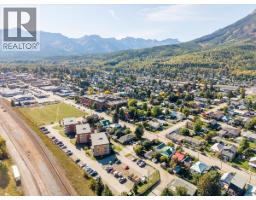 1112 2nd Avenue, Fernie, BC V0B1M0 Photo 76