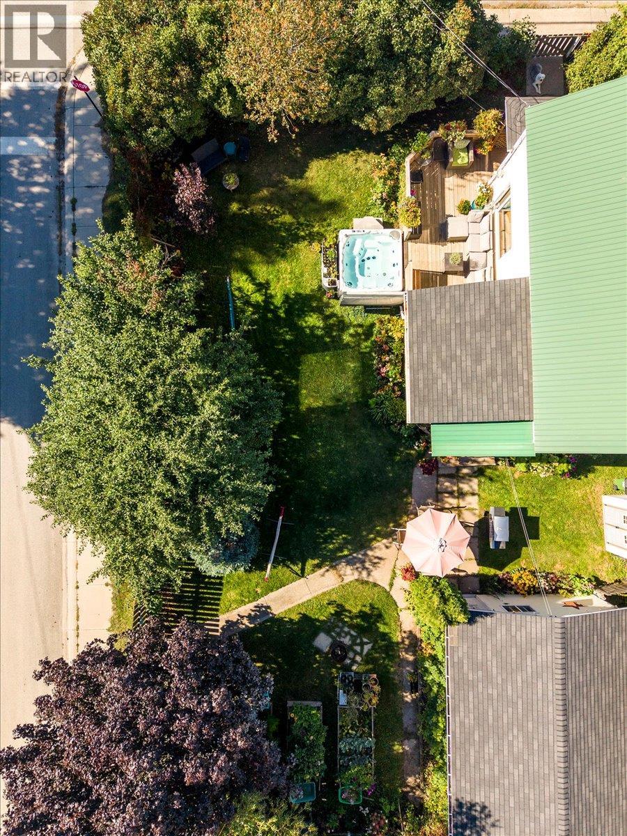1112 2ND Avenue - 54