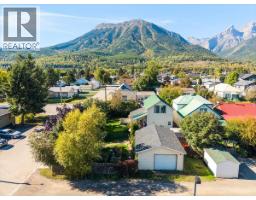 1112 2nd Avenue, Fernie, BC V0B1M0 Photo 52