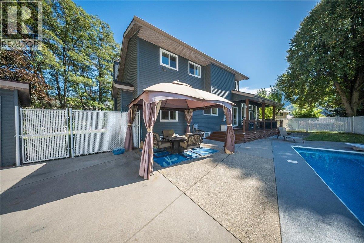 3961 Carnation Drive - Image 59