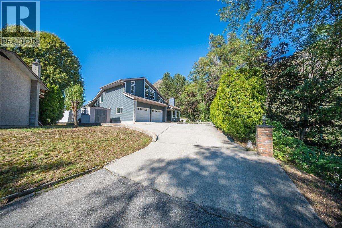3961 Carnation Drive - 62