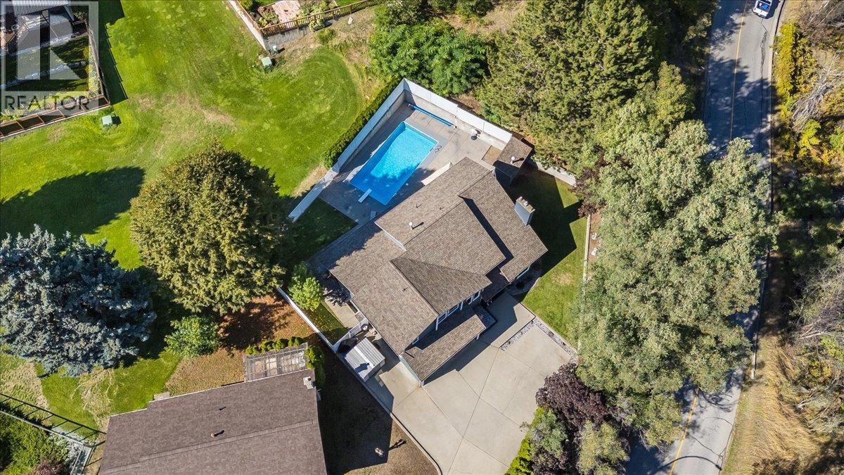 3961 Carnation Drive - Image 74