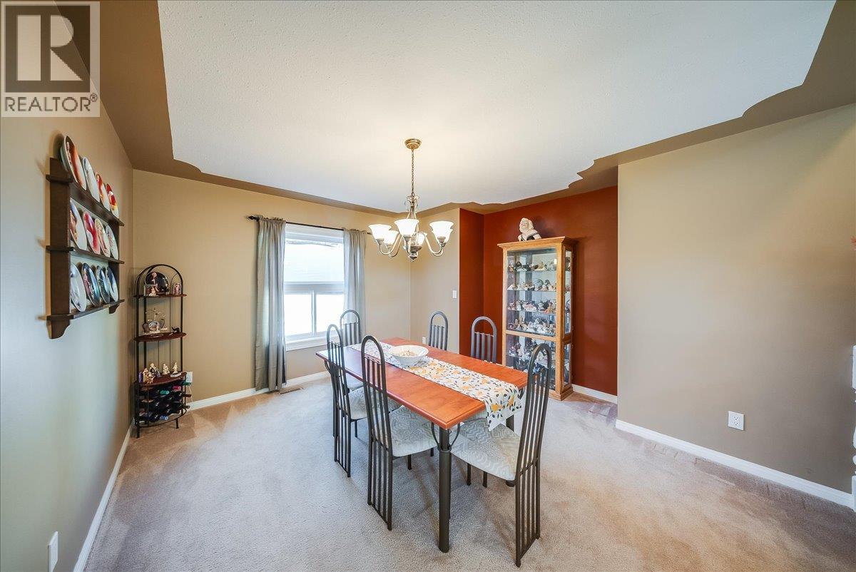 3961 Carnation Drive - 9