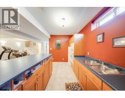 3961 Carnation Drive, Trail, BC V1R2X1 Photo 40
