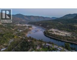3961 Carnation Drive, Trail, BC V1R2X1 Photo 80