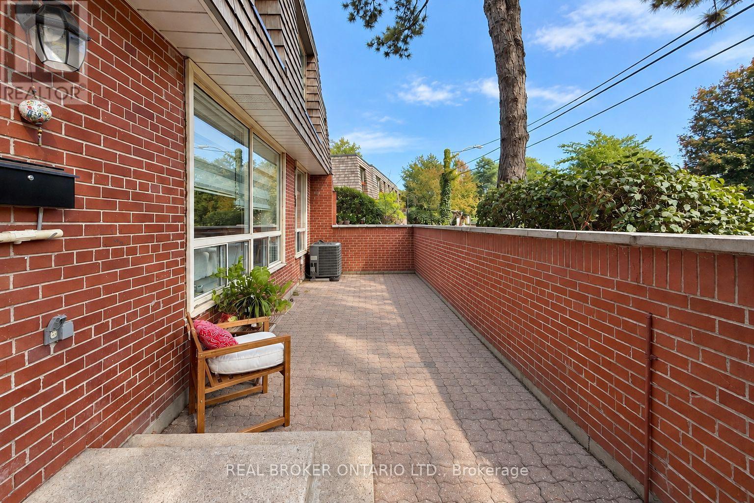 3 - 69 UPPER CANADA DRIVE, Toronto (St. Andrew-Windfields) — photo 4