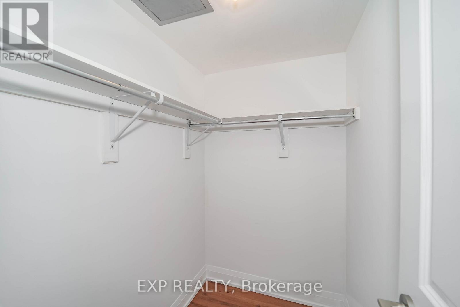 #908 376 HIGHWAY 7 STREET E - 30