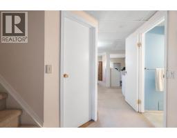 41 Cedardale Road Sw, Calgary, AB T2W5A7 Photo 24