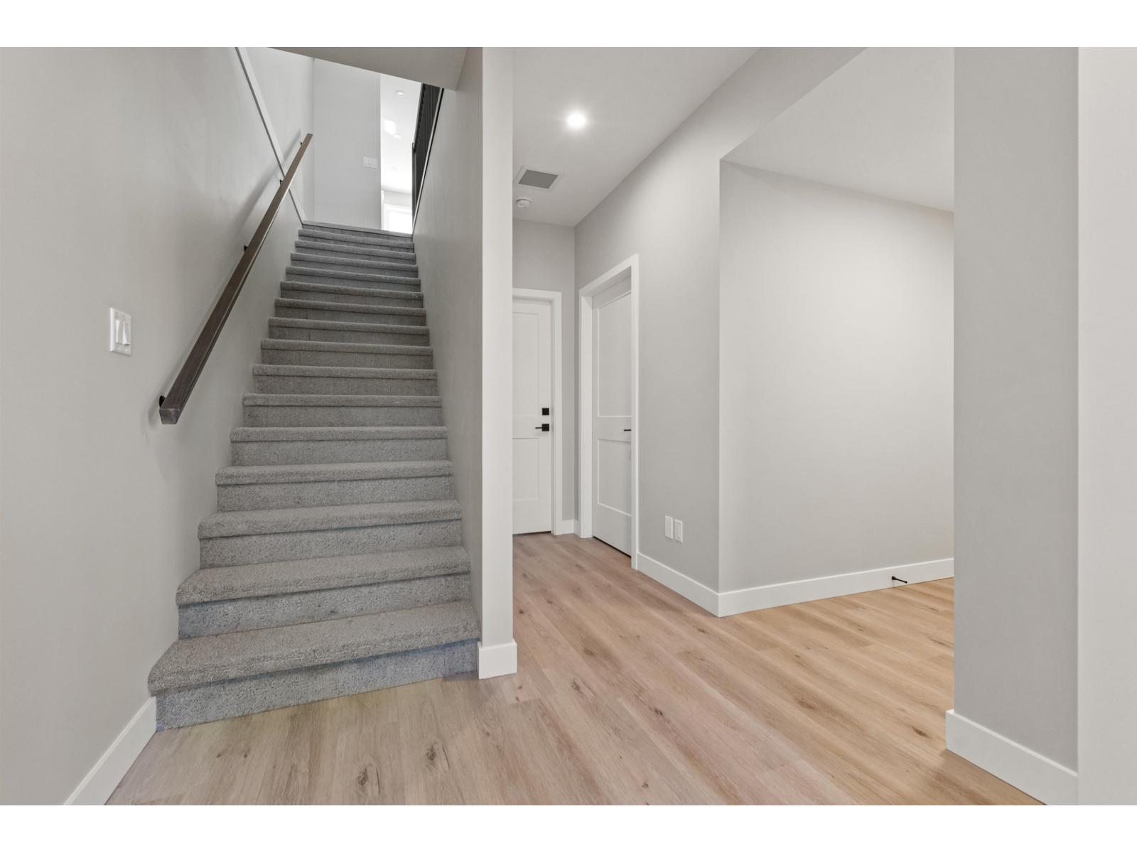 6419 FERN STREET, Sardis South, Chilliwack