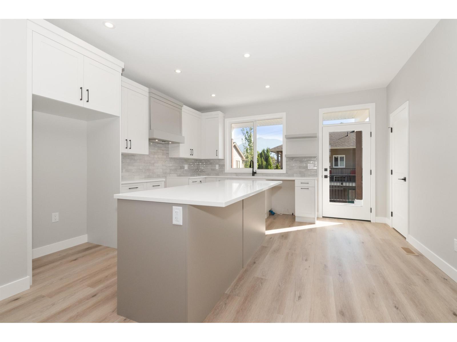6419 FERN STREET, Sardis South, Chilliwack