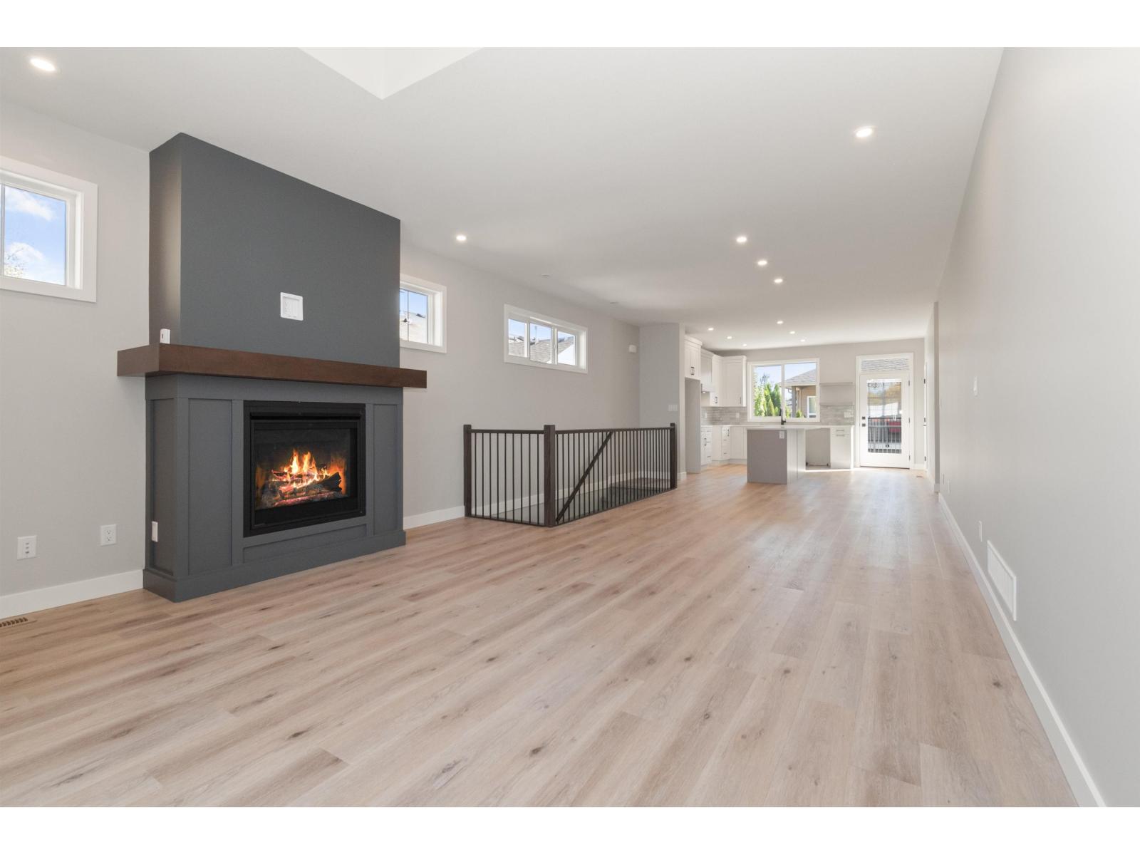 6419 FERN STREET, Sardis South, Chilliwack
