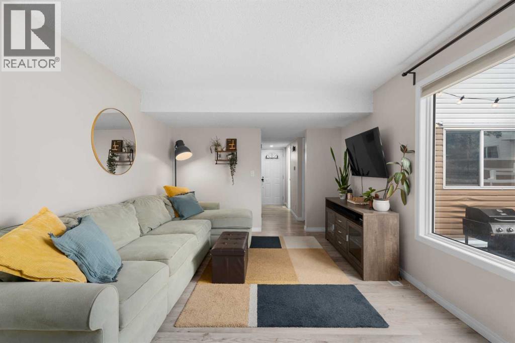 #113 5103 35 Avenue SW - Image 7