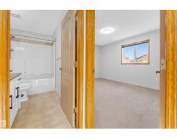 10621 175a Av Nw, Edmonton, AB T5X6C1 Photo 37