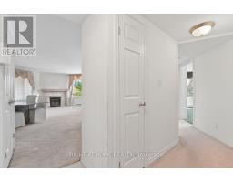302 - 3105 Carling Avenue, Ottawa, ON K2H5A6 Photo 8
