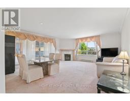 302 - 3105 Carling Avenue, Ottawa, ON K2H5A6 Photo 9