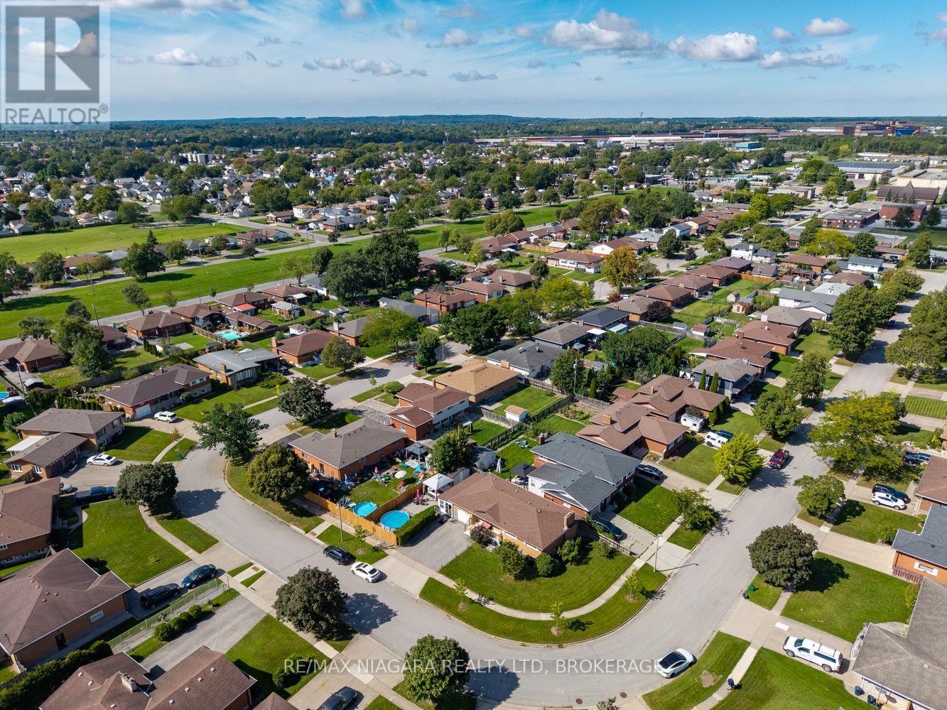 121 GARON AVENUE - 36