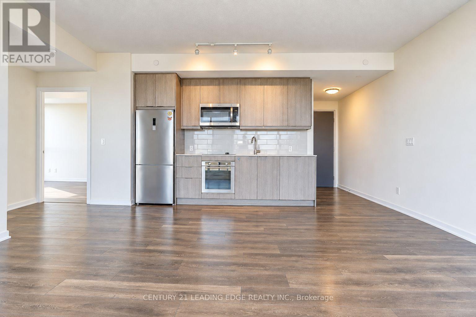 #1010 38 FOREST MANOR ROAD - 15