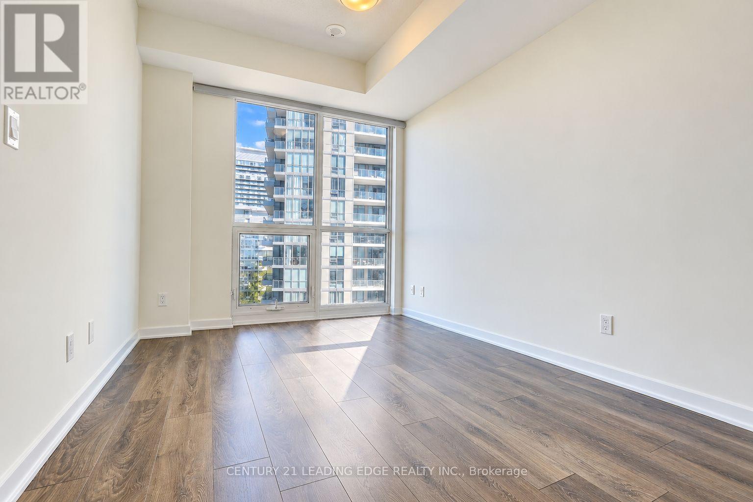 #1010 38 FOREST MANOR ROAD - 25
