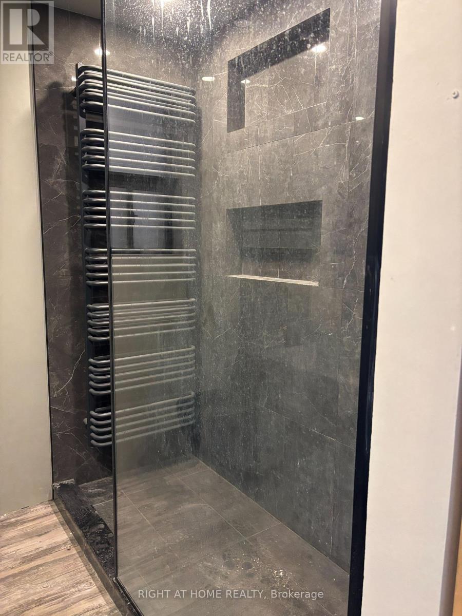 MAIN - 513 OAKWOOD AVENUE, Toronto (Oakwood Village) — photo 11