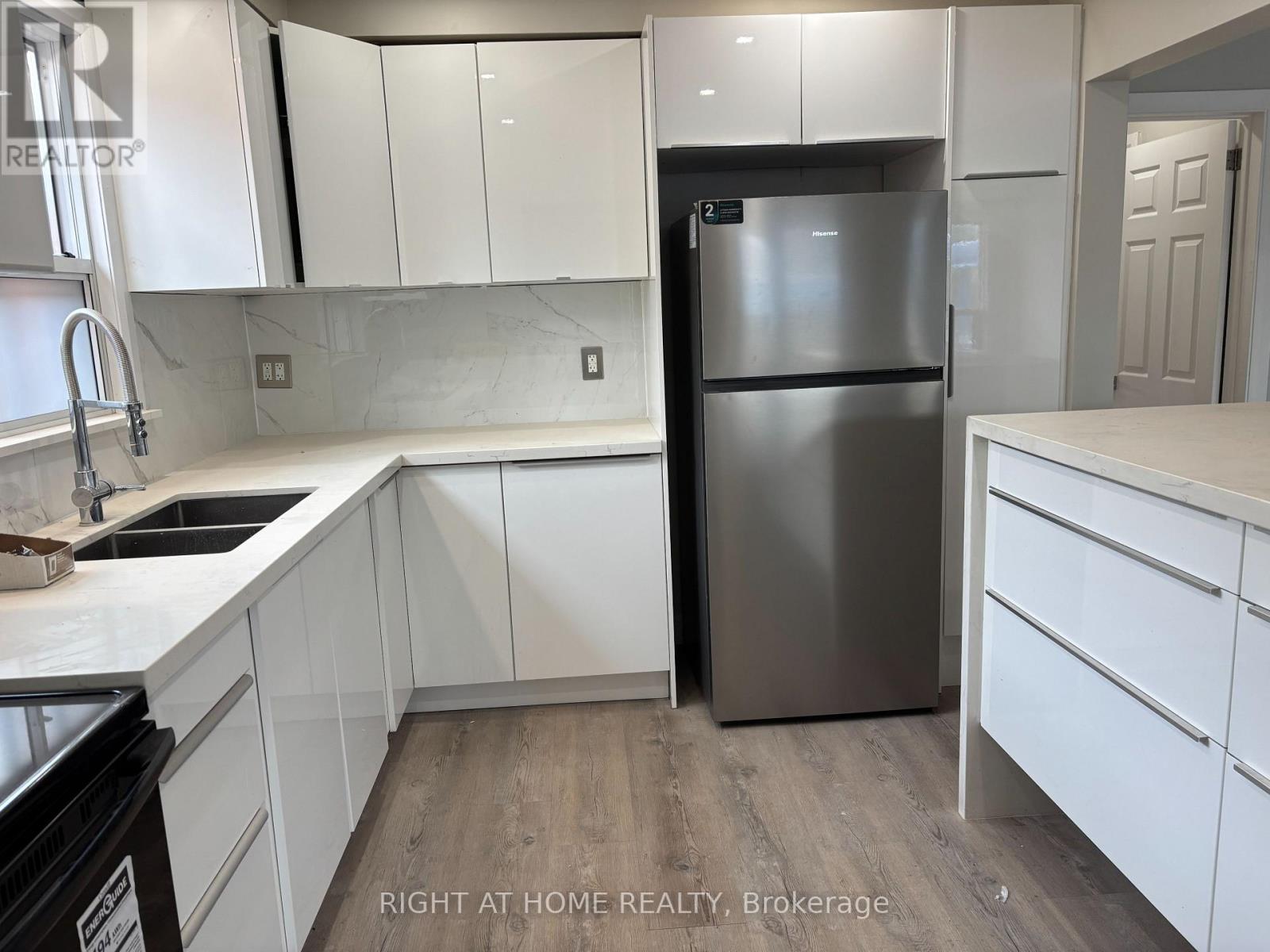 2ND FLOOR - 513 OAKWOOD AVENUE, Toronto (Oakwood Village) — photo 2