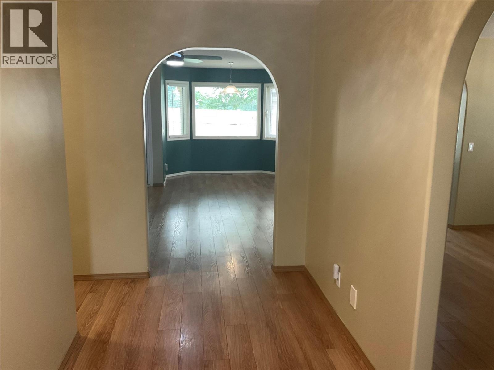 #77 615 Glenmeadows Road - 3