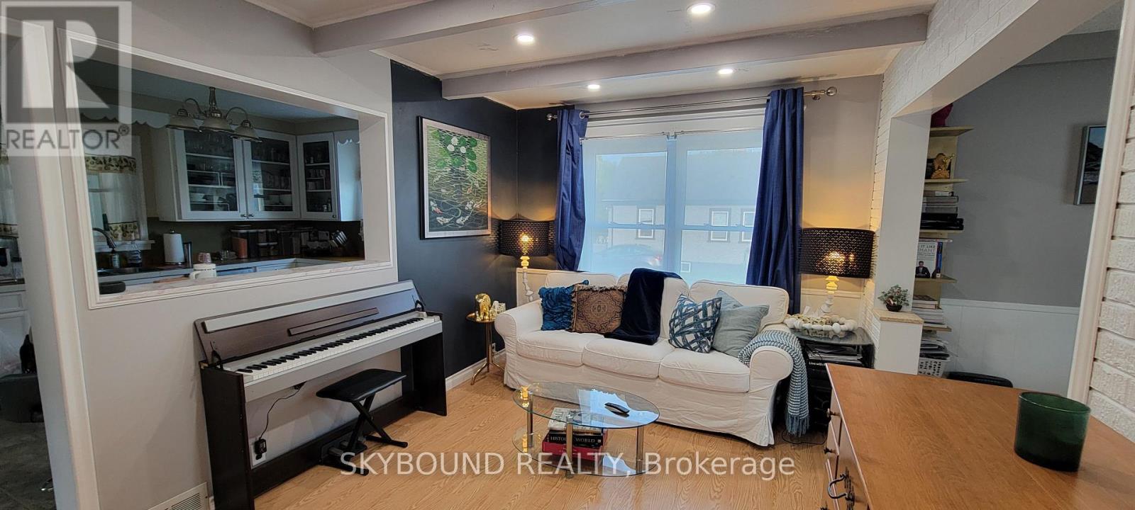 4617 FERGUSON STREET, Niagara Falls (Downtown) — photo 4