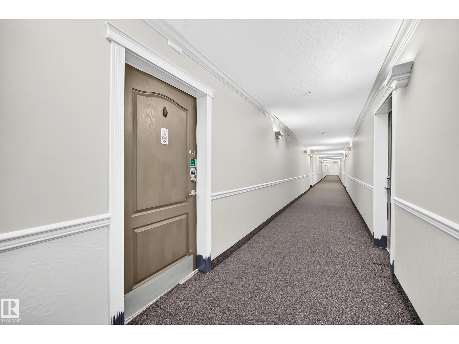 #127 592 Hooke Rd NW photo 4 — MLS® E4509606
