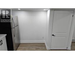 Bsmnt - 17a Skelton Crescent, Ajax, ON L1Z0S2 Photo 6