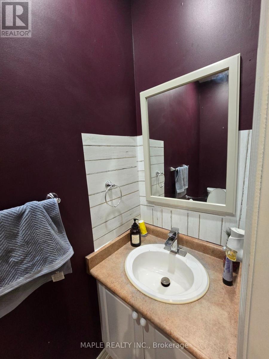 71 THICKET TRAIL N, Vaughan (Vellore Village) — photo 9