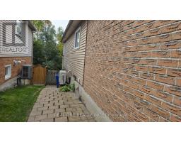 B - 58 Closs Square, Aurora, ON L4G5H6 Photo 21