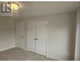 3063 Sandy Acres Avenue, Severn, ON L3V6H3 Photo 14