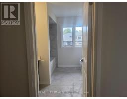 3063 Sandy Acres Avenue, Severn, ON L3V6H3 Photo 33